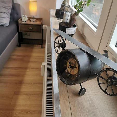 Frisch Sanierte Ferienwohnung 2 Min Vom Suedstrand - Balkon - Pay Tv Wilhelmshaven Exteriör bild