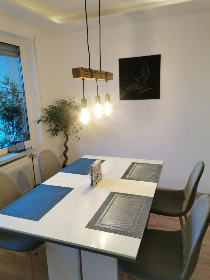 Frisch Sanierte Ferienwohnung 2 Min Vom Suedstrand - Balkon - Pay Tv Wilhelmshaven Exteriör bild