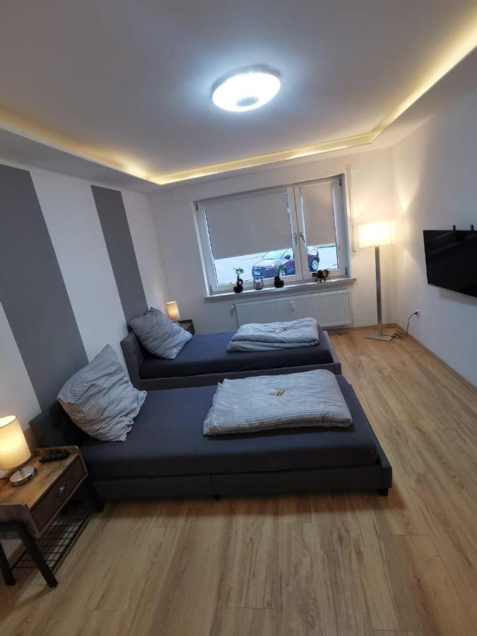 Frisch Sanierte Ferienwohnung 2 Min Vom Suedstrand - Balkon - Pay Tv Wilhelmshaven Exteriör bild