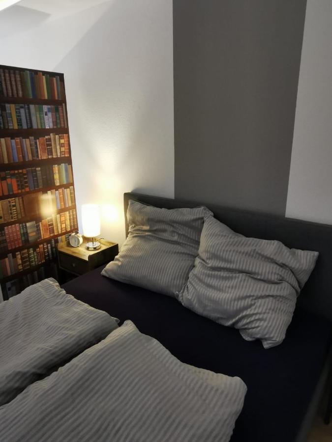 Frisch Sanierte Ferienwohnung 2 Min Vom Suedstrand - Balkon - Pay Tv Wilhelmshaven Exteriör bild